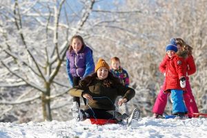 Luni şi marţi nu vor fi cursuri în şcolile din Bucureşti, din cauza condiţiilor meteo nefavorabile