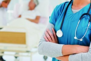 Ministerul Sănătăţii face recomandări pentru zilele cu temperaturi scăzute