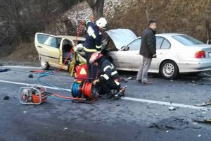 Trafic blocat pe DN 1, Huedin-Oradea: Două persoane au murit, iar încă două sunt grav rănite într-un accident