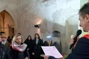 Dragobete cu zâmbete şi lacrimi, la Castelul Corvinilor