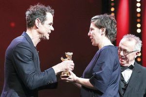 Marele premiu Ursul de Aur, acordat filmului 