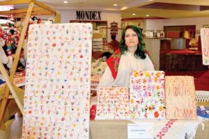 Târgul de primăvară: Mărţişoarele au avut lipici la vasluieni