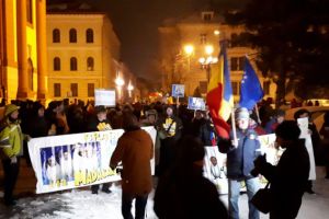 Braşovenii au ieşit din nou în stradă