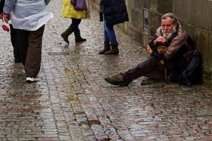 Direcţia de Asistenţă Socială Arad vine în sprijinul persoanelor fără adăpost