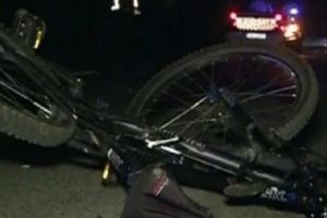 Biciclist accidentat grav de o autoutilitară