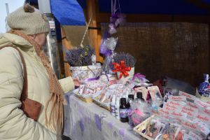 FOTO. Târgul Mărţişorului în Pasajul Corneliu Coposu. Creaţii de mare efect