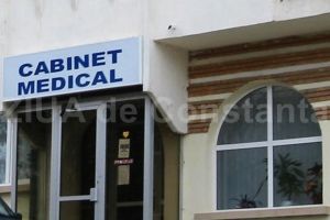 Medic pedepsit pentru hartuirea sexuala a unei asistente: Pisicuta, pis, pis, pis. Ce ras excitant ai!“ 