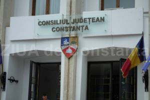 50.000 de lei pentru schimbarea si montarea mochetei din sediu: Consiliul Judetean Constanta arunca banii pe fereastra