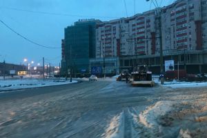 144 de utilaje pentru deszăpezire au acţionat toată noaptea