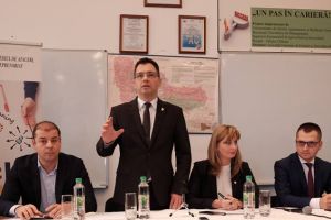 MINISTRUL OPREA  DEZBATERI LA CĂLĂRAŞI  CU VIITORII ANTREPRENORI  PENTRU ÎMBUNĂTĂȚIREA PROGRAMULUI START-UP NATION 2018