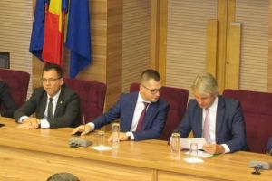 DOI MINIŞTRI  PREZENŢI LA CĂLĂRAŞI!