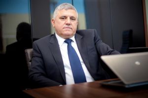 Deputatul Dumitru Mihalescul l-a interpelat pe ministrul Culturii şi Identităţii Naţionale ...