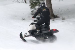 Ne enervează: Zgomotul şi motoarele turate la Stâna de Vale