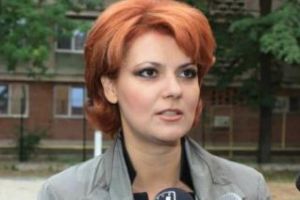 Lia Olguţa Vasilescu dă vina pe firme pentru creşterea preţurilor la produse, la întâlnirea cu pensionarii