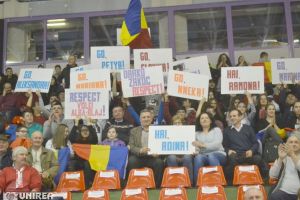 Jos pălăria, elevi şi profesori de la Liceul “Horea, Cloşca şi Crişan” Abrud! “Mulţumim, Volei Alba Blaj!!!”