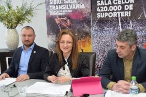 VIDEO – Investiţii majore la Sala Transilvania. Printre ele plata parcării prin SMS şi modernizări la clădire