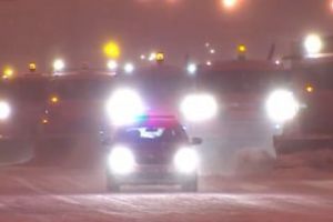 „MÂINILE de AUR” care SALVEAZĂ MOSCOVA din IADUL ALB. RUSIA, campioana DESZĂPEZIRILOR