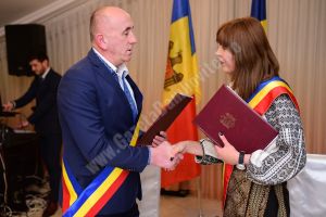 Administraţia din Bezdead, protocol de Înfrăţire cu localitatea Ciorescu din Republica Moldova