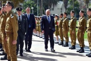 SECRETULvizitei lui Fifor în Israel. Este vizat SPITALUL MILITAR