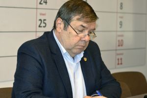 Senatorul PSD Mihu, ingrijorat de situatia sportului romanesc, dupa ce a urmarit din fotoliu Jocurile Olimpice de Iarna. Iata ce i-a scris premierului!