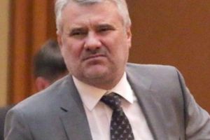 USL trăieşte! Troc pentru şefia TVR