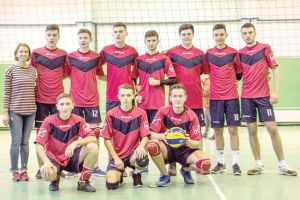 ”Rugină” şi LMK, campioane la volei