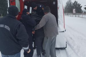 Senilatele intervin in judetul Constanta in sprijinul unor persoane cu probleme medicale. Salvatorii chemati in sprijin la Lanurile si Ciobanita