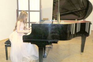 Succes internaţional la Bucureşti: Pianiştii din Bârlad, şapte premii!