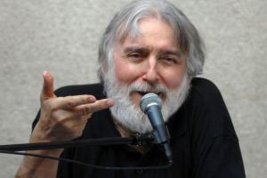 Adrian Păunescu – de dincolo de moarte!  ȚARĂ BOGATĂ ÎN CARE SE MOARE DE FOAME!…