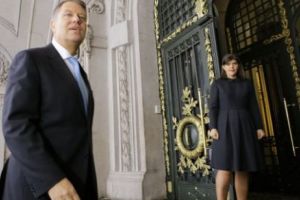 Renate Weber: „Prezenţa lui Kovesi în fruntea DNA CONVINE multora. Să aibă cu cine să se bată”