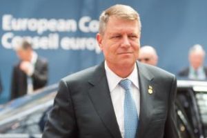 Iohannis, discurs dur la bilanţul DNA: Nişte inculpaţi şi penali atacă DNA