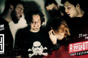 Cine urca pe scena Xtreme Zone la Revolution Festival 2018