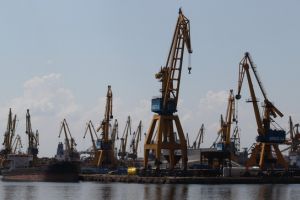 Statistica 2017. Traficul de marfuri prin portul Constanta cu 3,1% mai mic decat in 2016