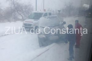 In atentia soferilor:Drum blocat pe podul de la Navodari din cauza unui autoturism. Ce s-a intamplat  