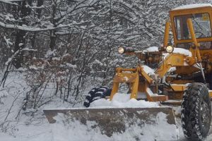 CONSTANTIN RADULESCU: DRUMARII VÂLCENI ŞI-AU FĂCUT DATORIA! SE CIRCULĂ PE TOATE DRUMURILE JUDEŢULUI VÂLCEA!