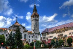 Întreruperea zborurilor de pe Aeroportul “Transilvania”, efect de bumerang pentru turismul mureşean