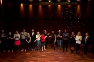 

Microistoria. Poveşti adevărate spuse pe viu. Cum au trăit românii obişnuiţi 30 de ani de tranziţie
