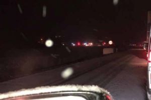 Trafic îngreunat pe DN1, la intrare în Decea, din cauza unui autocar defect