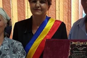 Primarita din Tibanesti si-a platit datoriile cu intreaga cultura de rapita