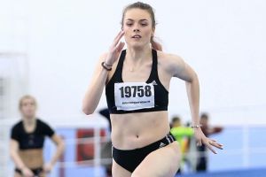 Triplusalt peste Zidul Berlinului