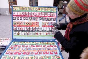 Vremea face nazuri, dar 1 Martie tot a venit! Goana după mărţişor