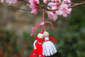 Un mărţişor pentru fiecare doamnă sau domnişoară!