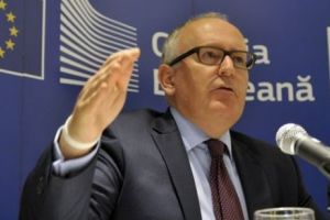 TIMMERMANS, ÎNTÂLNIRI la FOC AUTOMAT pe tema JUSTIȚIEI. DRAGNEA şi TĂRCIEANU, luaţi în COLIMATOR de liderul COMISIEI - UPDATE