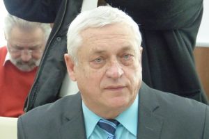 Gheorghe Lazăr rămâne pe funcţie, după ce Ministerul Educaţiei a dispus anularea ...