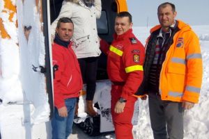 Doua tinere insarcinate transportate la spital cu senilatele. Pentru una dintre ele a fost necesara interventia elicopterului SMURD (galerie foto)