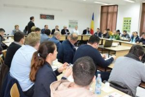 Ca-n Germania. Elevii din Banat învaţă la şcoală cum se fac muncile agricole