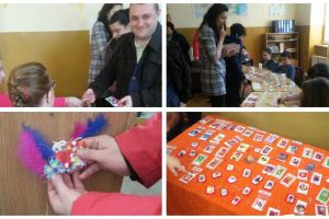 FOTO: „Târgul Mărţişorului” la şcolile din comuna Meteş. Elevii au confecţionat mărţisoare, care au fost puse spre vânzare