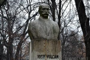 Academia Civică vrea bustul lui Iosif Vulcan în faţa Teatrului, lângă Szigligeti Ede