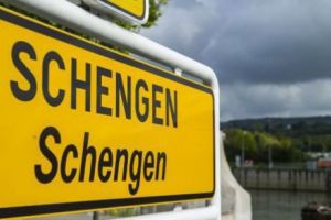 Prim-vicepreşedintele Comisiei Europene a făcut MARELE ANUNȚ despre Schengen. MESAJUL lui Timmermans este CLAR! Cum se vor arunca ZARURILE?