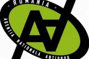 Peste 90% dintre elevii de liceu au consumat băuturi alcoolice, iar peste 9%,droguri (studiu)